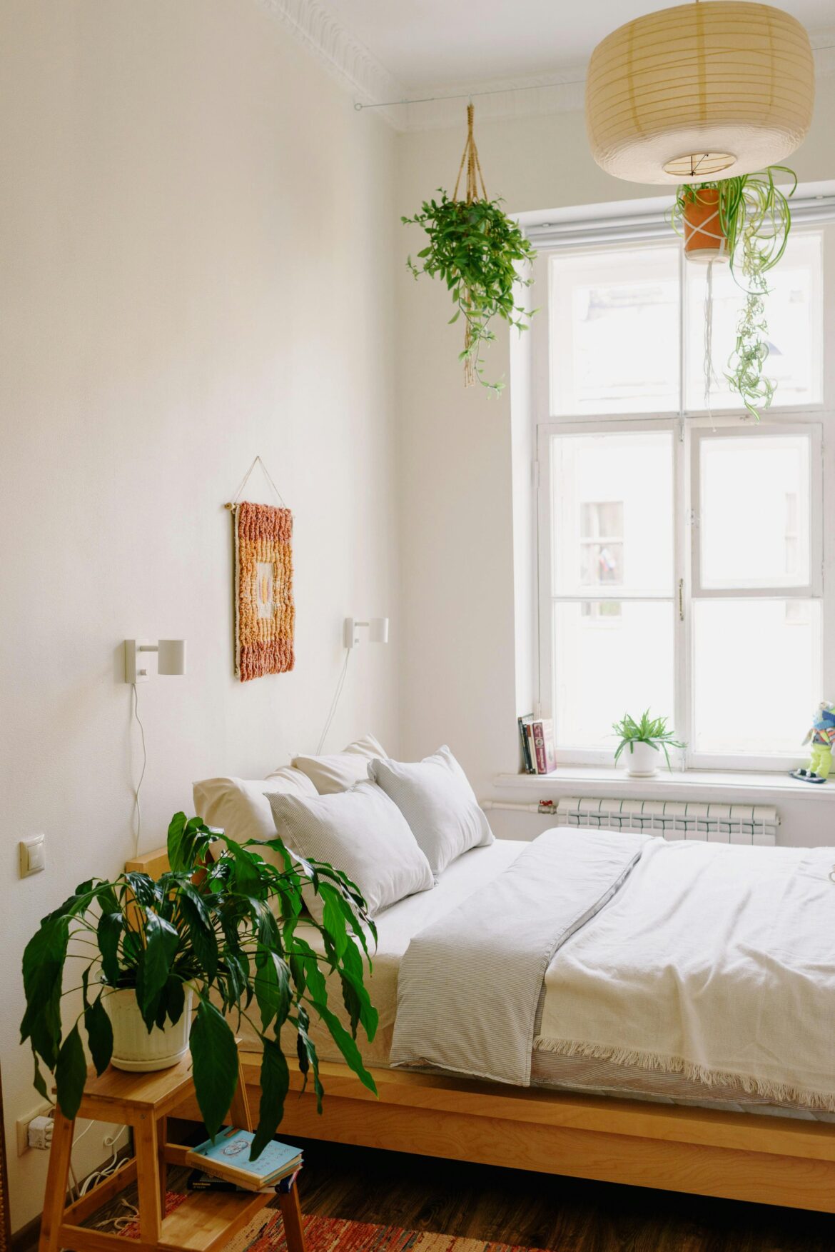 5 ways to personalise your bedroom in a shared house